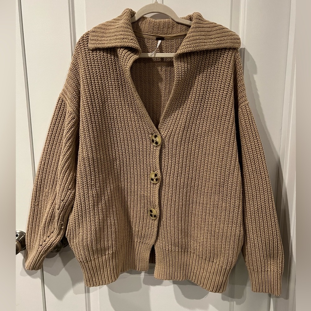 Free People Swim Too Deep Oversized Chunky Knit Cardigan | Almond | Size Medium - Picture 6 of 11